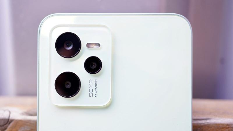 Realme C35 cameras